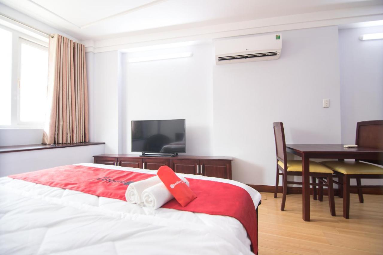 Reddoorz Near Hoa Lu Stadium Ciudad Ho Chi Minh  Exterior foto